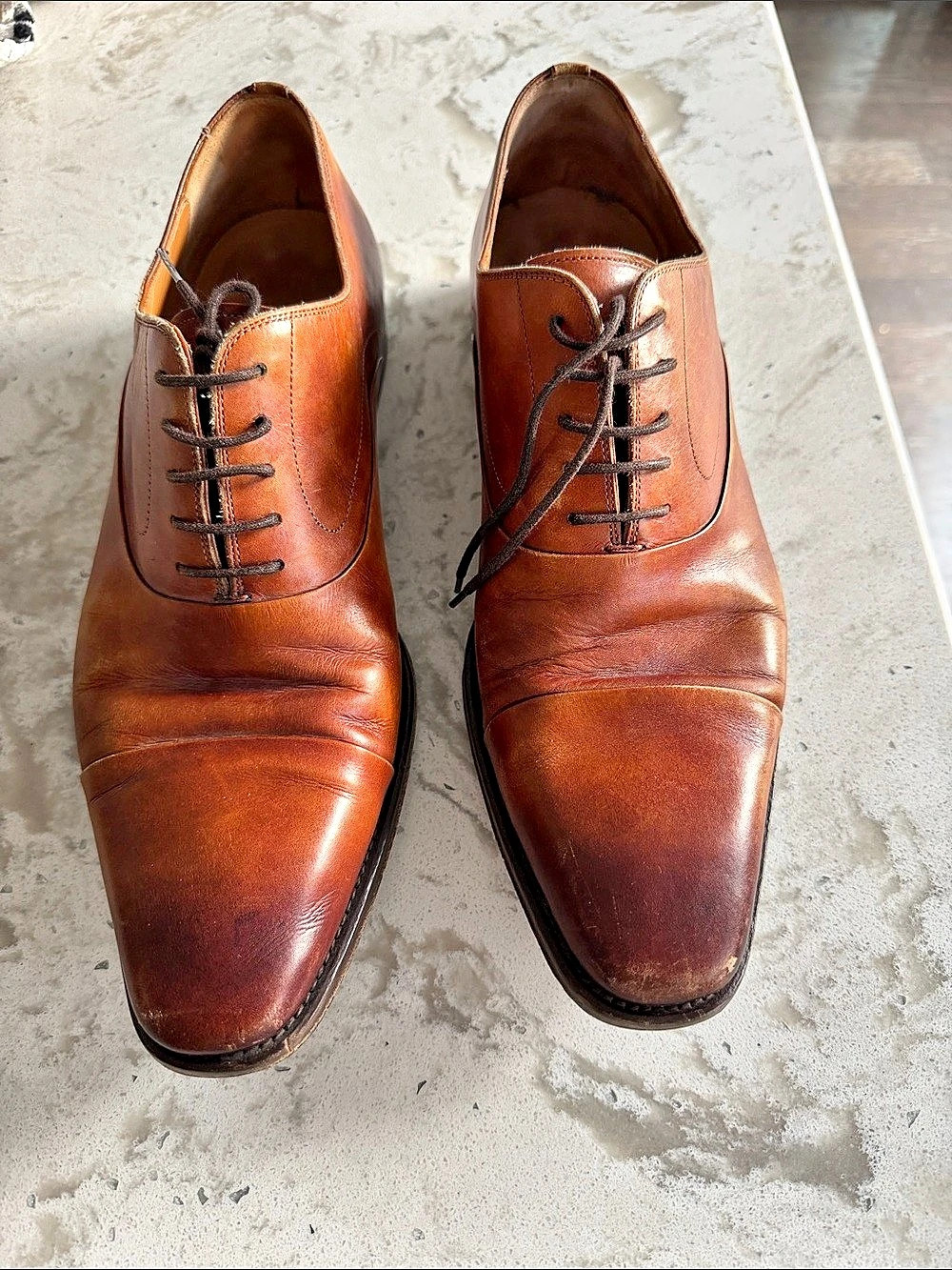 Magnanni Men's Brown Cap Toe Oxfords